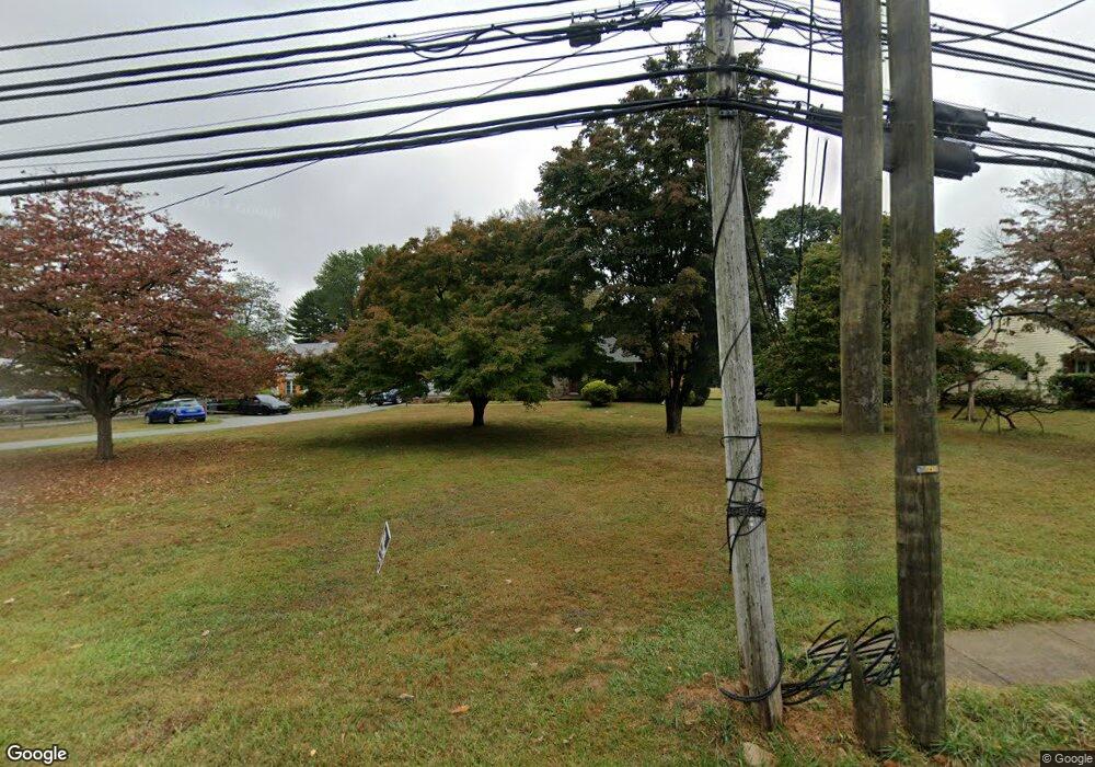 695 Media Line Rd, Broomall, PA 19008 - photo 1