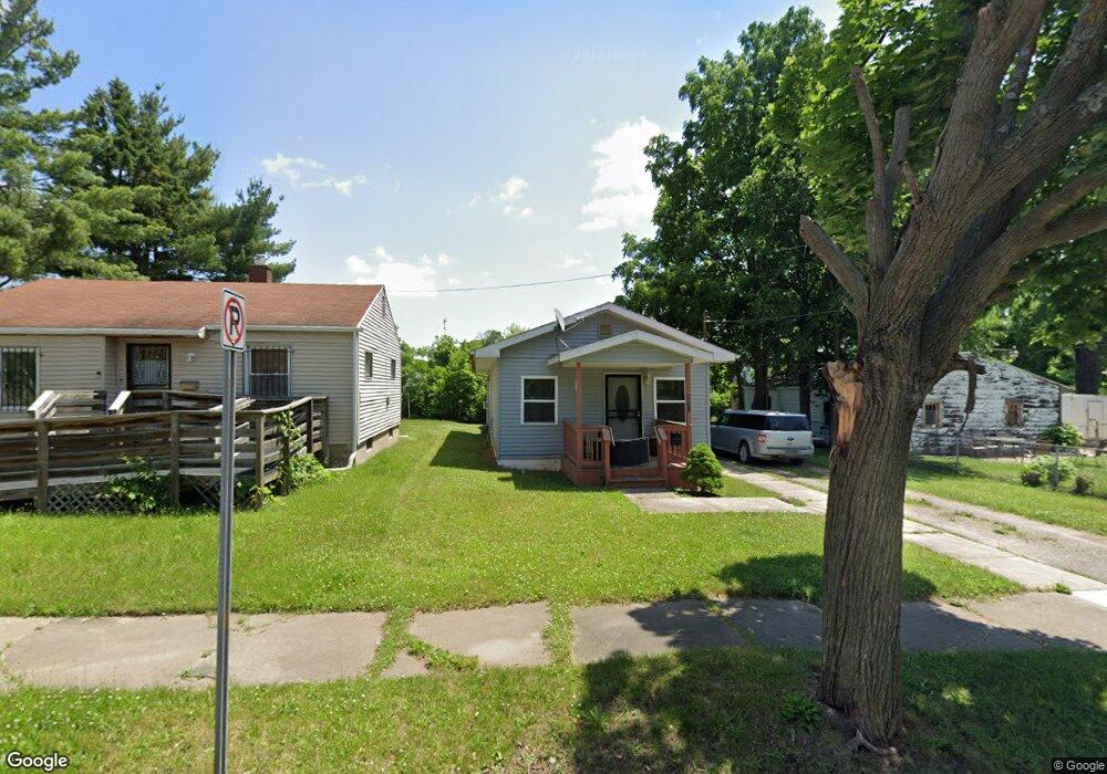 2049 Mcavoy St, Flint, MI 48503 - photo 1