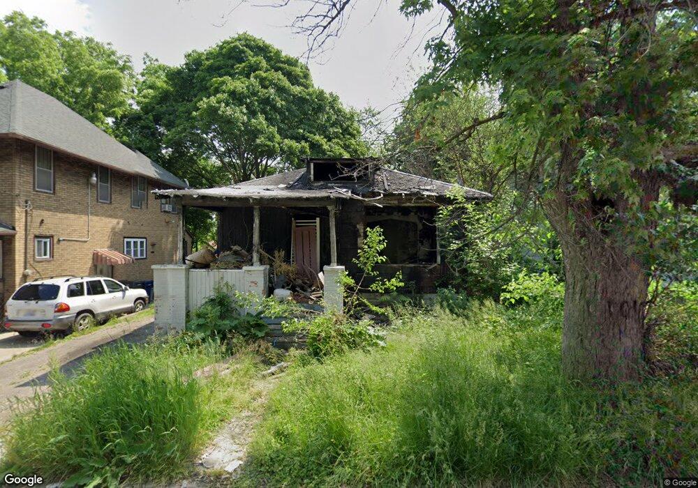 1017 Pershing St, Flint, MI 48503 - photo 1