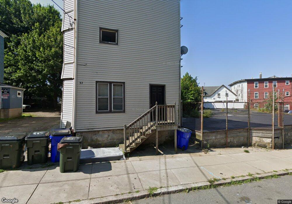 37 Saint Joseph St unit 2R, Fall River, MA 02723 - photo 1