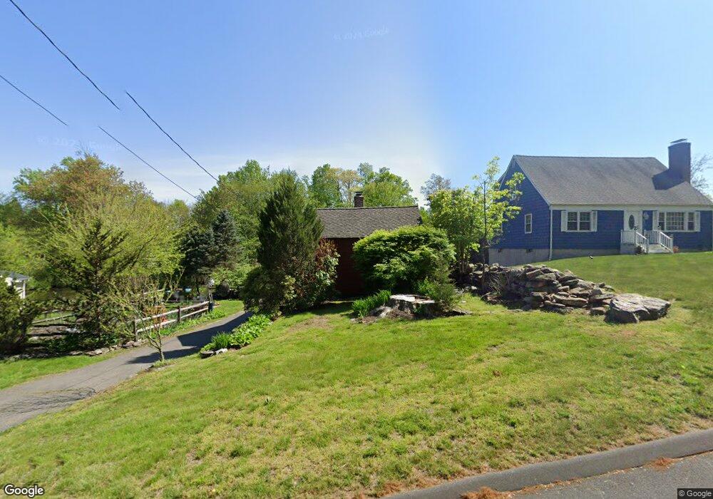 143 Stonehouse Rd, Trumbull, CT 06611 - photo 1