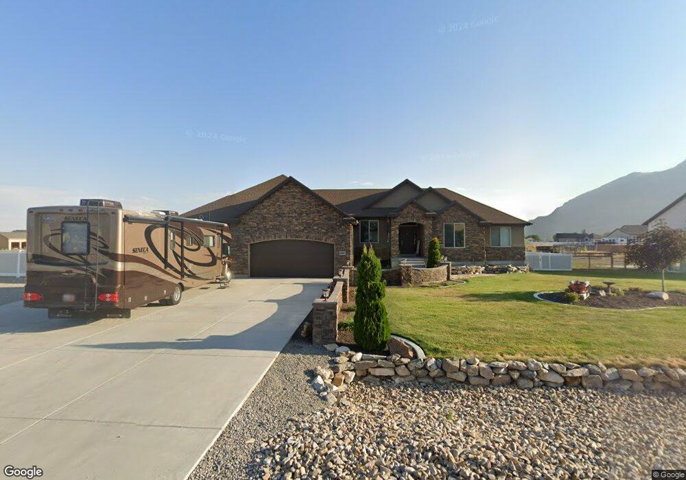 1557 E Cluff Ln unit 201, Lake Point, UT 84074 - photo 1