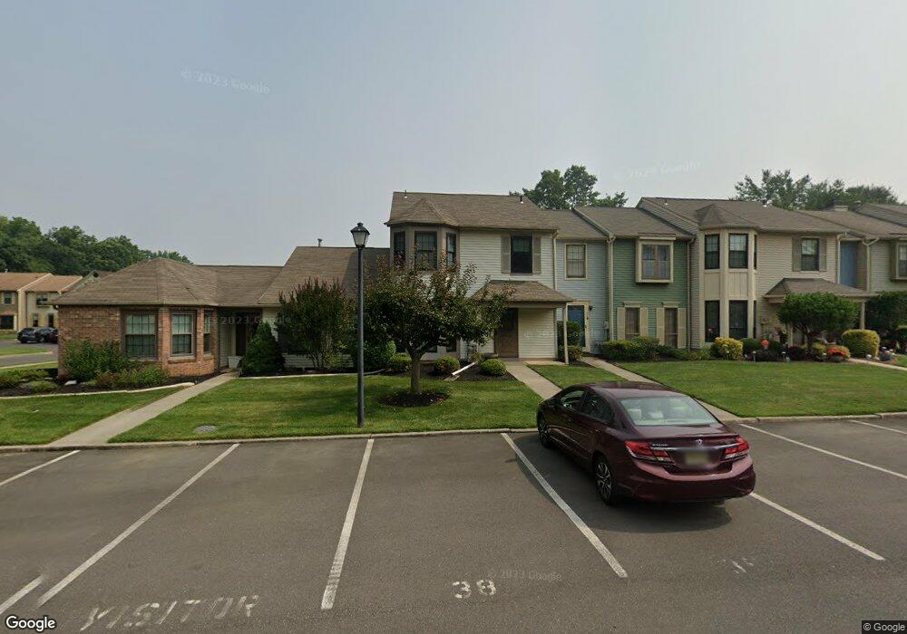 38 Tynemouth Ct, Trenton, NJ 08691 - photo 1