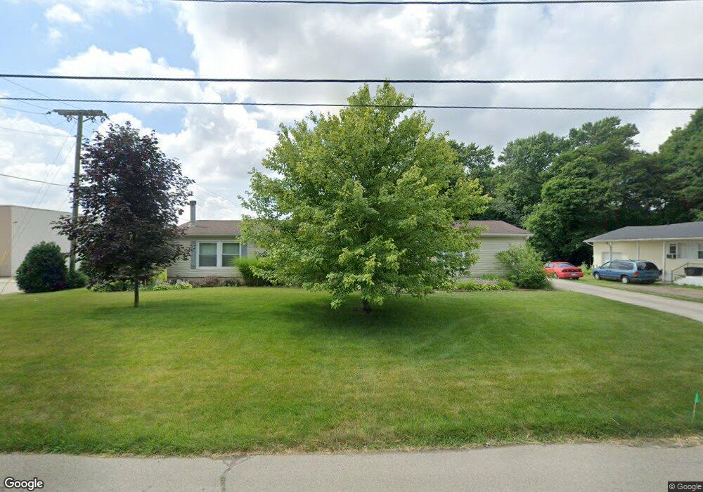 2005 Kulp Ave, Elkhart, IN 46517 - photo 1