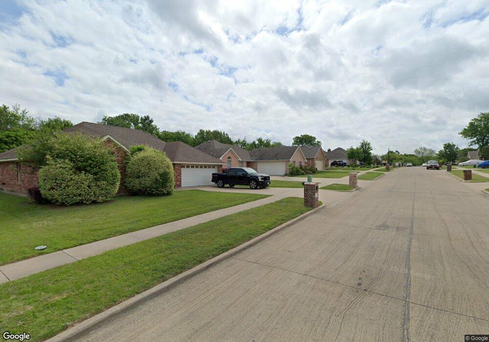 2902 Tenison Dr, Ennis, TX 75119 - photo 1