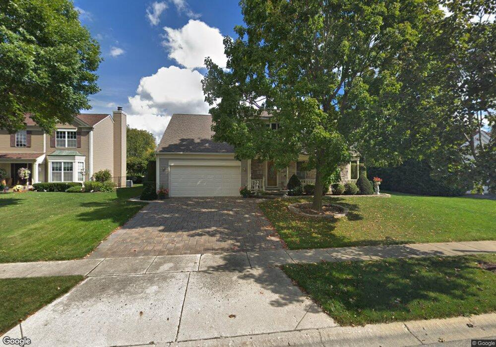 1411 Glacier Pkwy, Algonquin, IL 60102 - photo 1