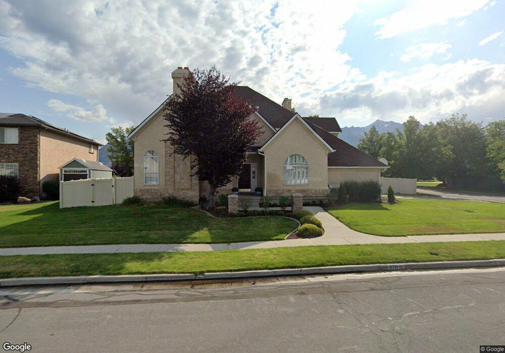 8711 Glider Ln, Sandy, UT 84093 - photo 1