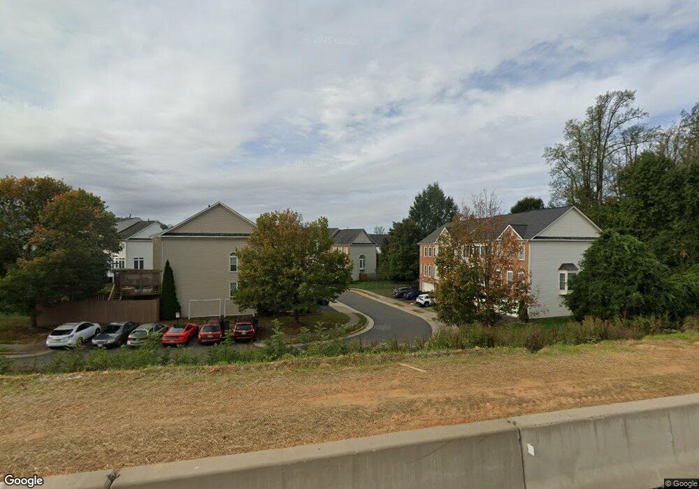 12763 Heron Ridge Dr, Fairfax, VA 22030 - photo 1