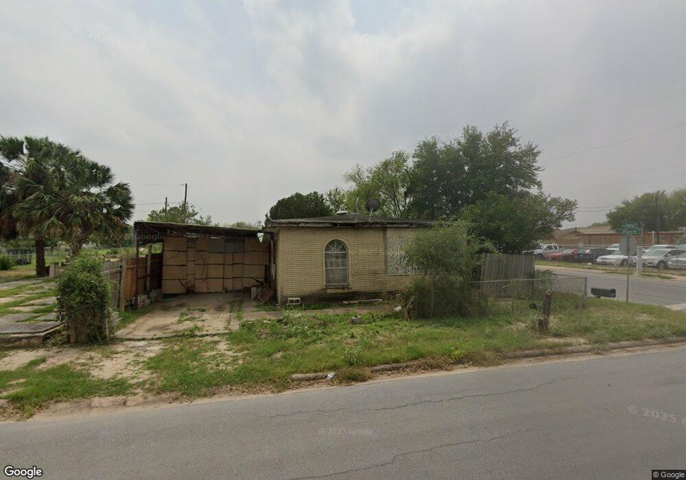 302 E Juarez Ave, Pharr, TX 78577 - photo 1