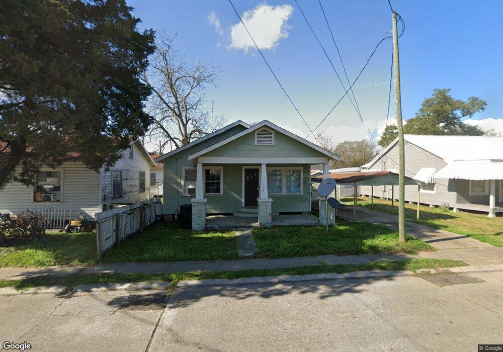 524 Sofas St, New Iberia, LA 70560 - photo 1