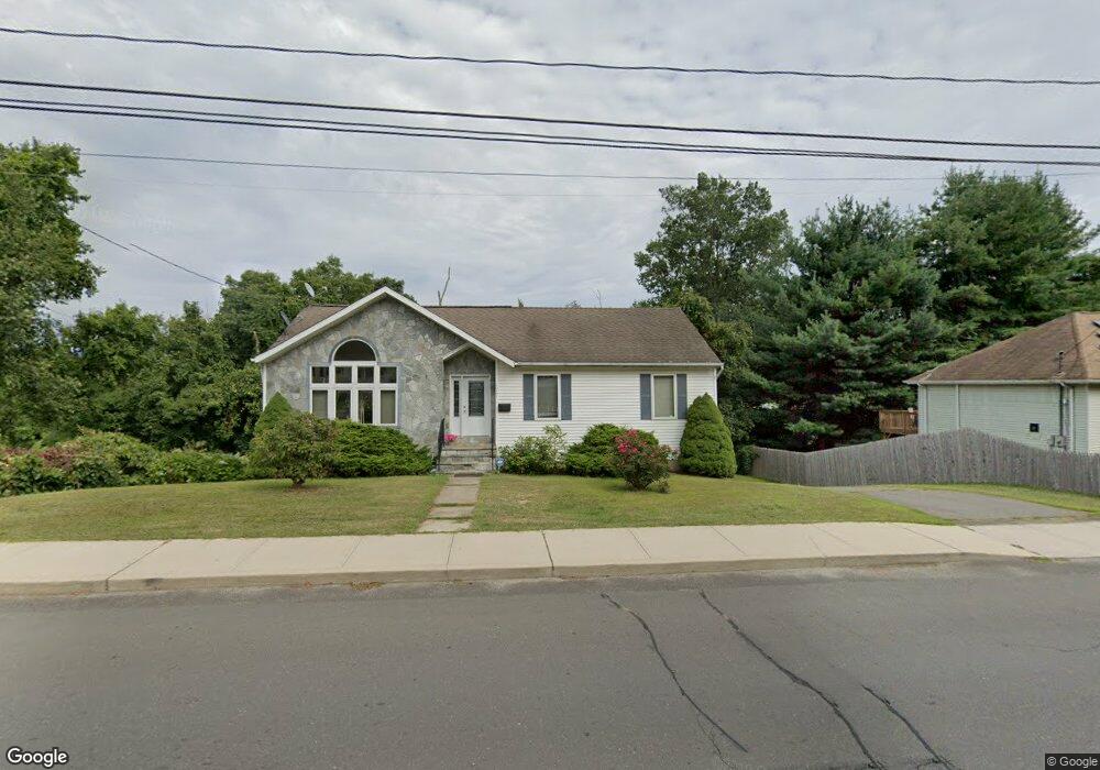 177 Oronoke Rd, Waterbury, CT 06708 - photo 1