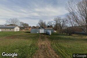 404 S 3rd Ave, Woonsocket, SD 57385