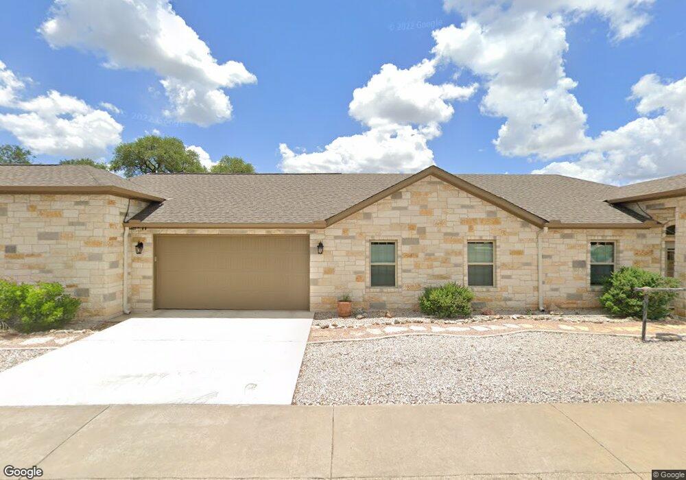122 Clyde Run, Fredericksburg, TX 78624 - photo 1