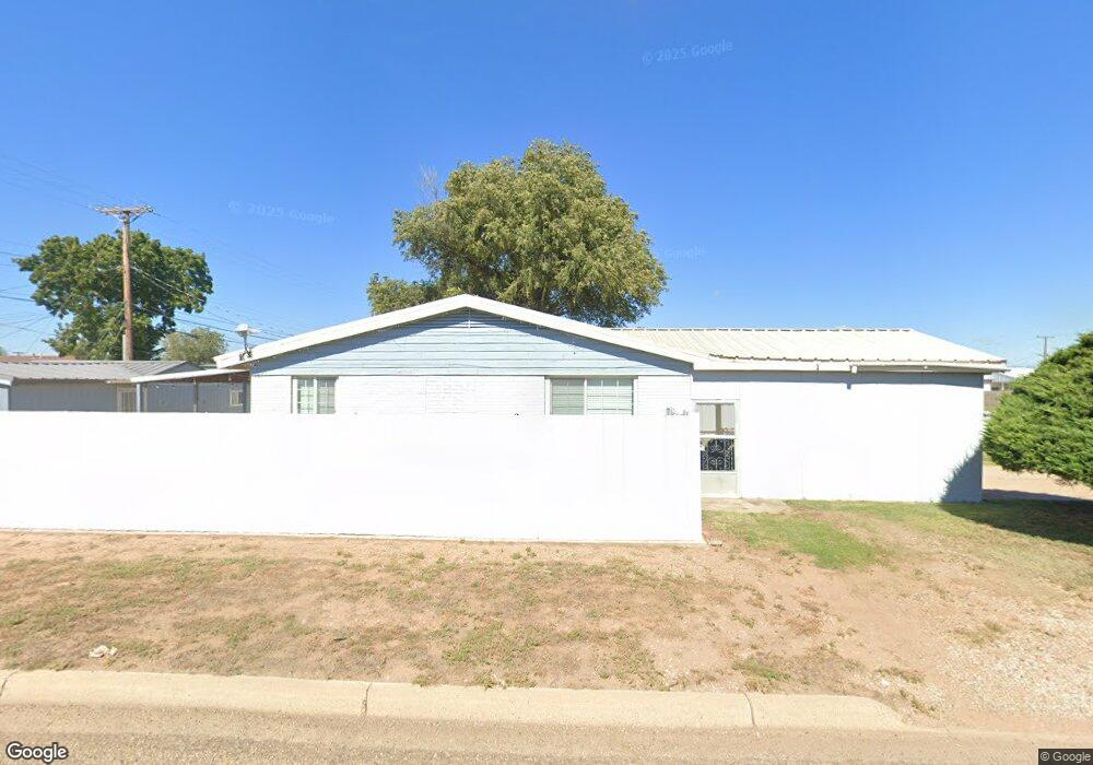 401 N Meredith Ave, Dumas, TX 79029 - photo 1
