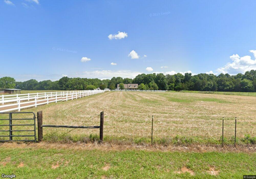 1394 John Lunn Rd, Lewisburg, TN 37091 - photo 1