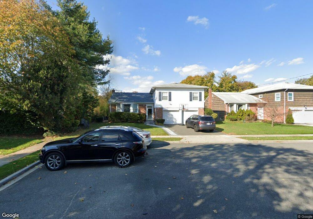 756 Hampton Rd, Woodmere, NY 11598 - photo 1