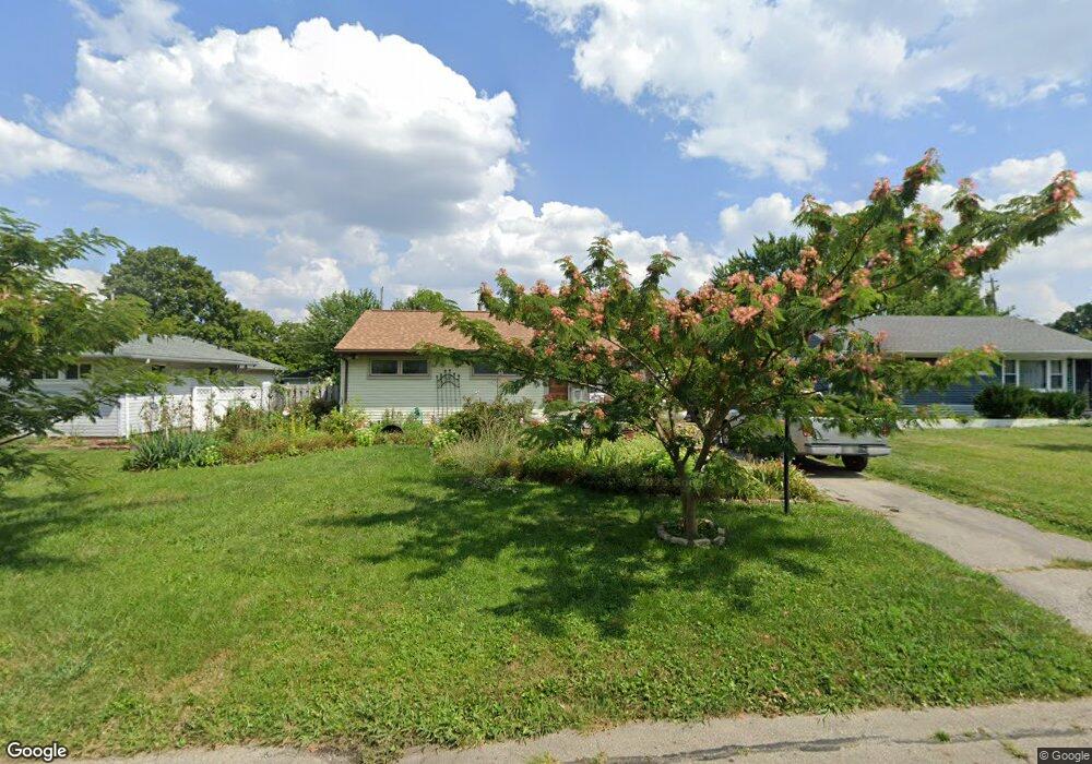 968 Chestershire Rd, Columbus, OH 43204 - photo 1