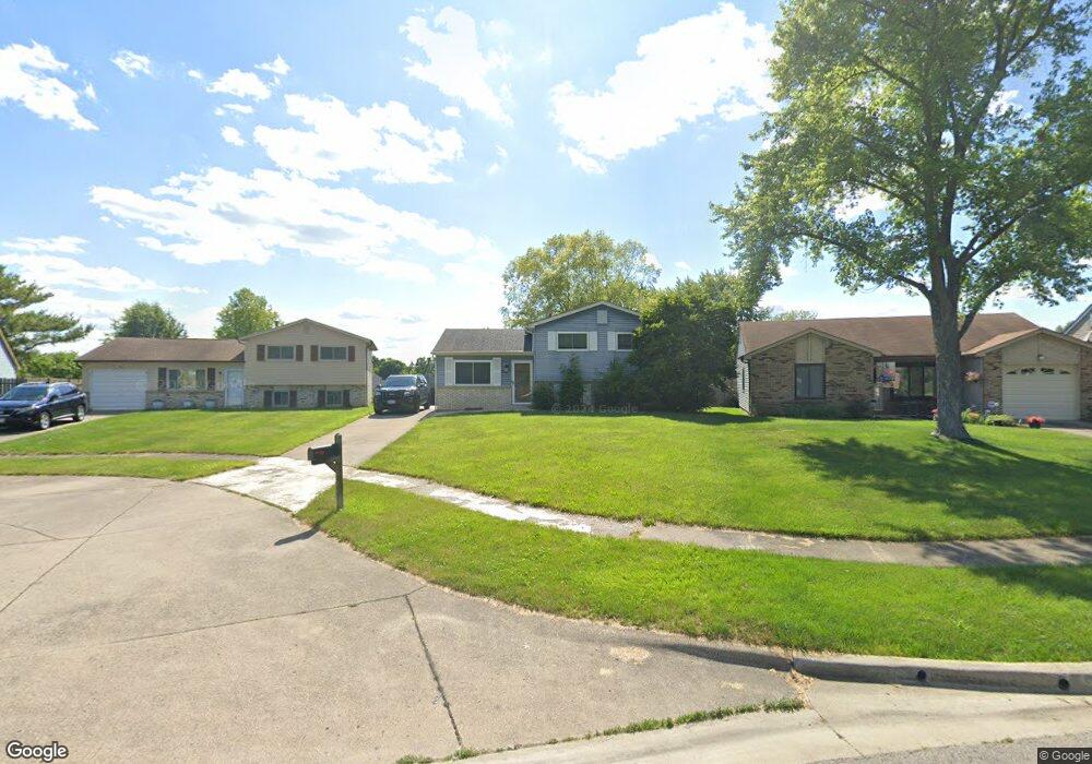 3065 Falcon Bridge Dr, Columbus, OH 43232 - photo 1