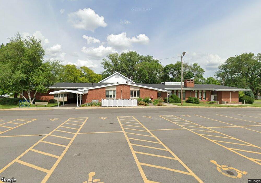 2747 E Madison Ave, Des Moines, IA 50317 - photo 1