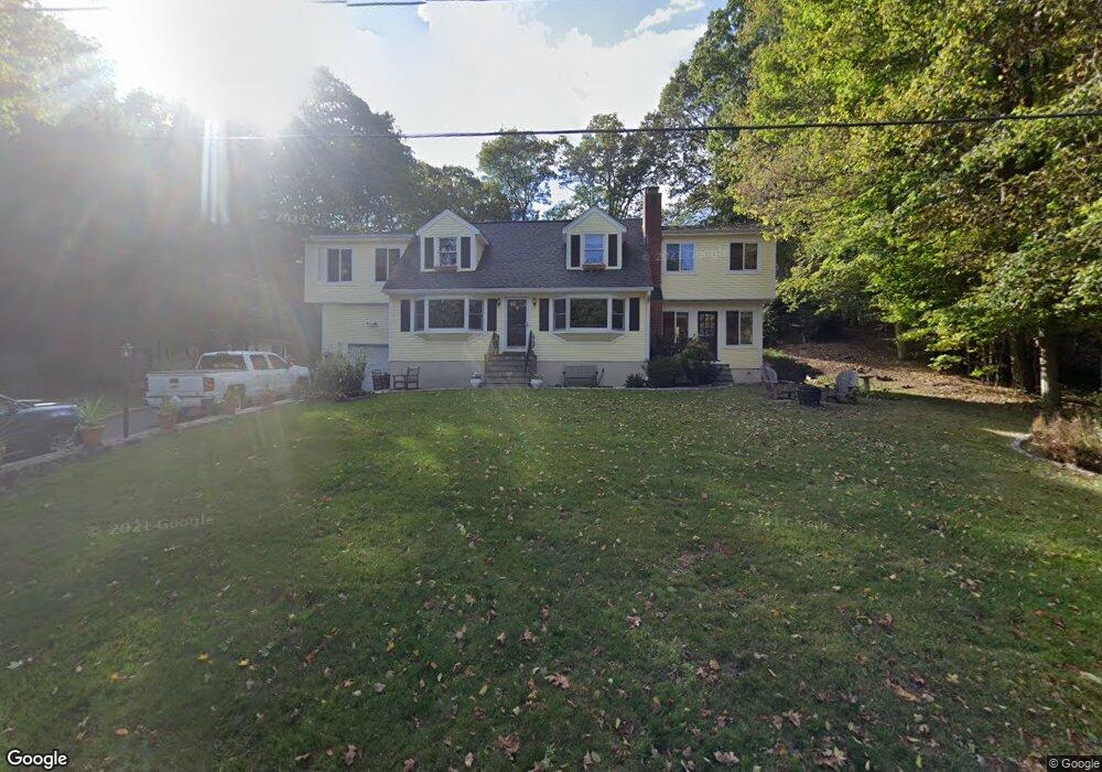 232 Minivale Rd, Stamford, CT 06907 - photo 1