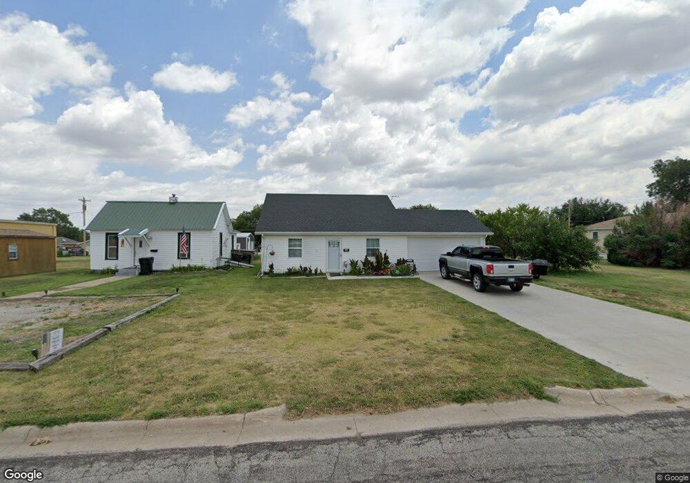 720 N Main St, Wakeeney, KS 67672 - photo 1