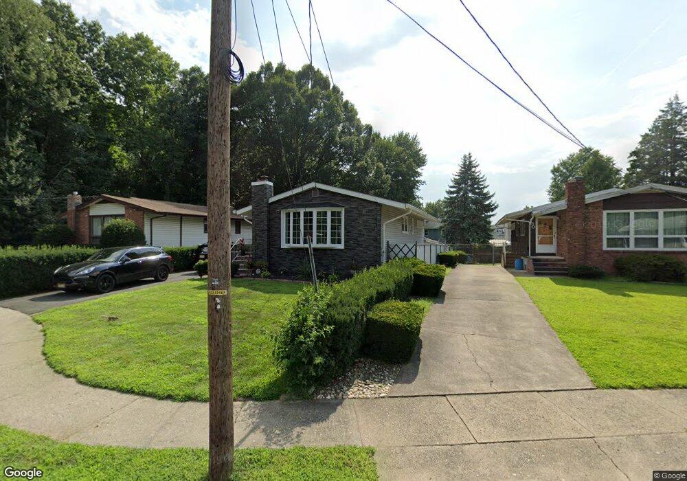 32 Dapp Ct, Elmwood Park, NJ 07407 - photo 1