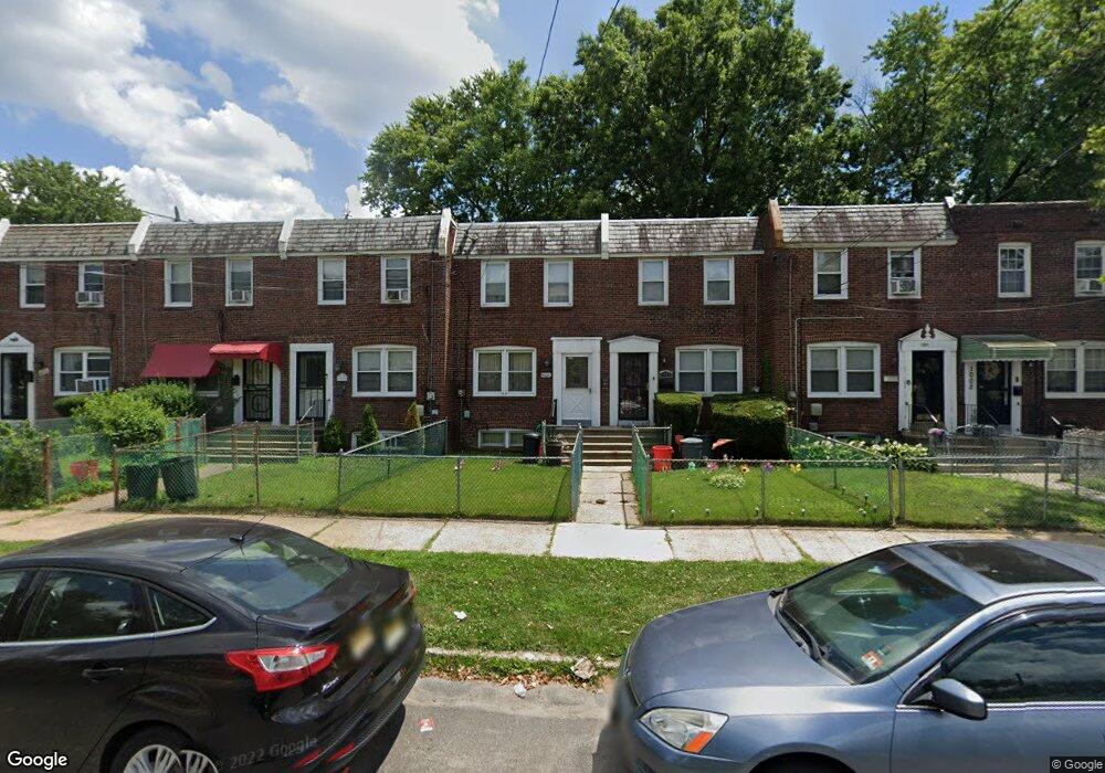 1008 Collings Rd, Camden, NJ 08104 - photo 1