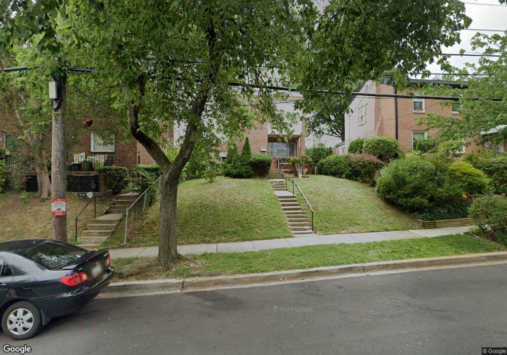 5335 Blaine St NE, Washington, DC 20019 - photo 1