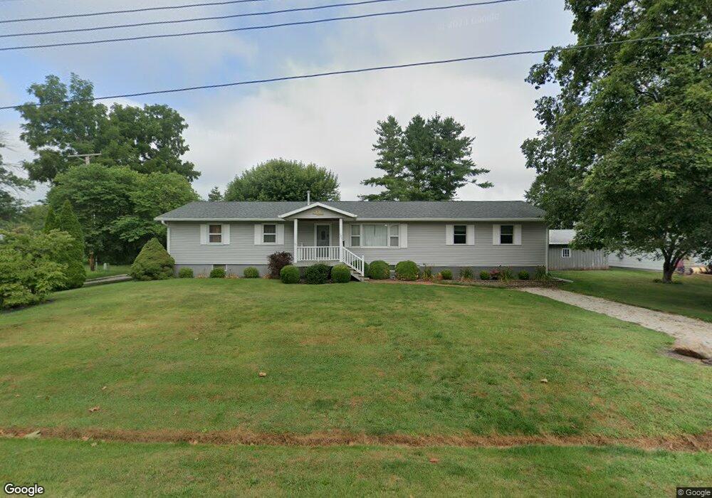 131 N Pitt St, Virginia, IL 62691 - photo 1