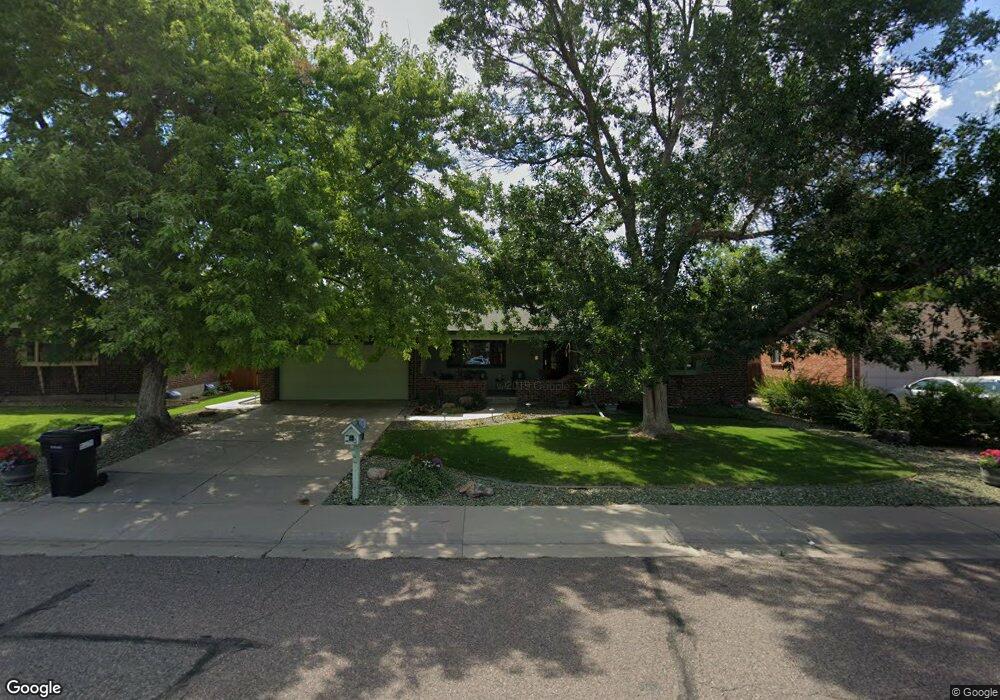 633 Ouray Way, Aurora, CO 80011 - photo 1