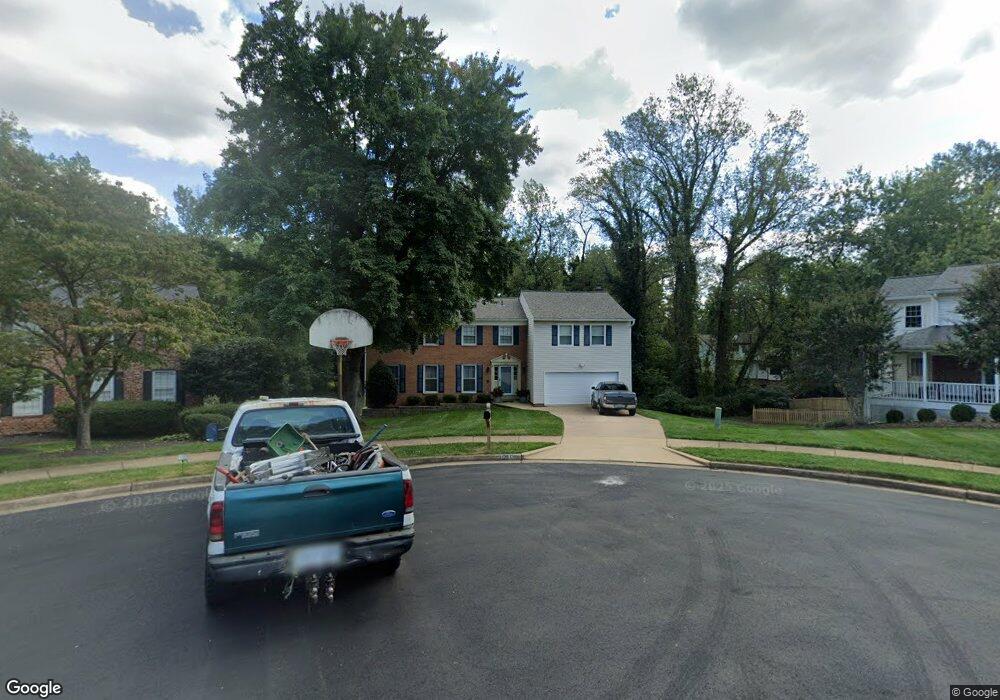 2010 Miracle Ln, Falls Church, VA 22043 - photo 1