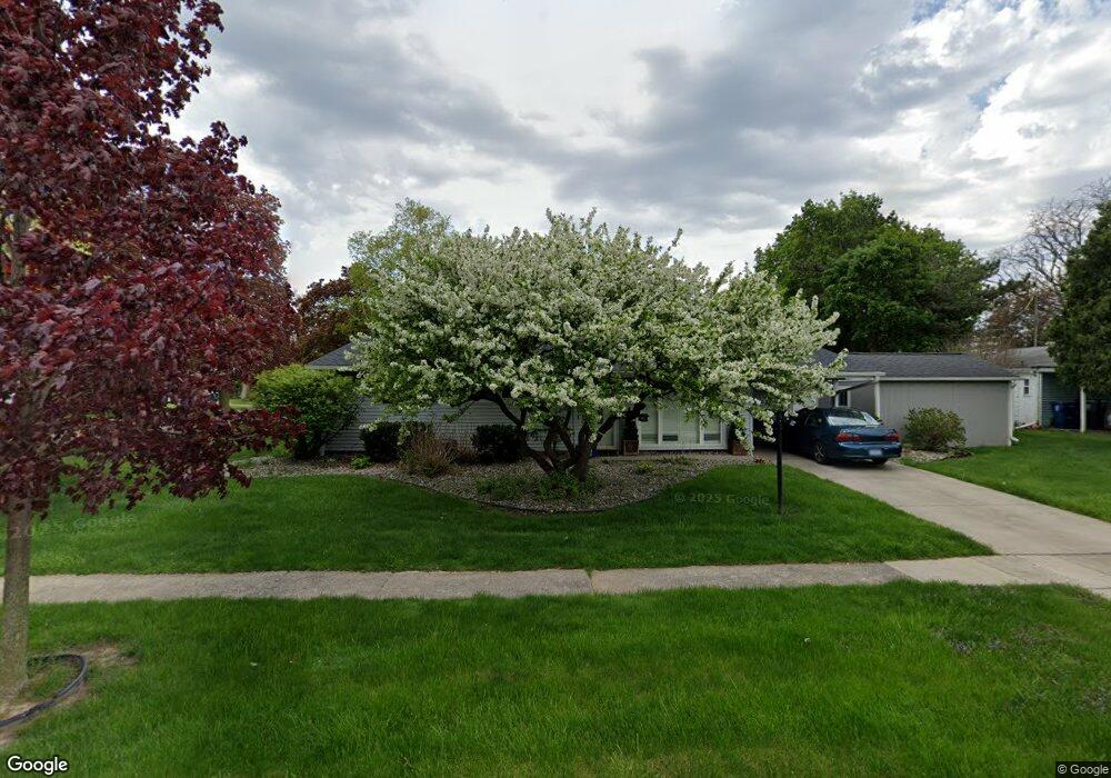 1801 Park Forest Dr, Flint, MI 48507 - photo 1