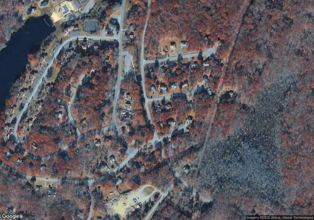 120 Wickes Rd, Bushkill, PA 18324 - photo 1