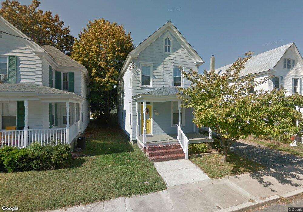 203 West End Ave, Cambridge, MD 21613 - photo 1