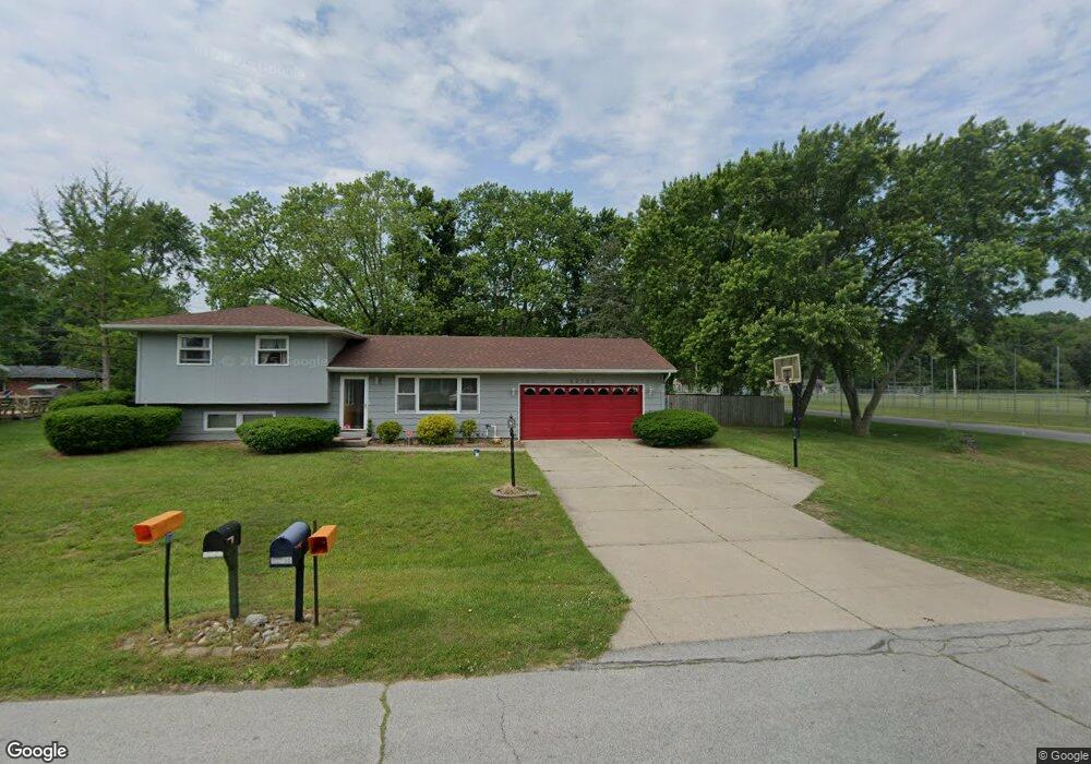 52725 W Cypress Cir, South Bend, IN 46637 - photo 1