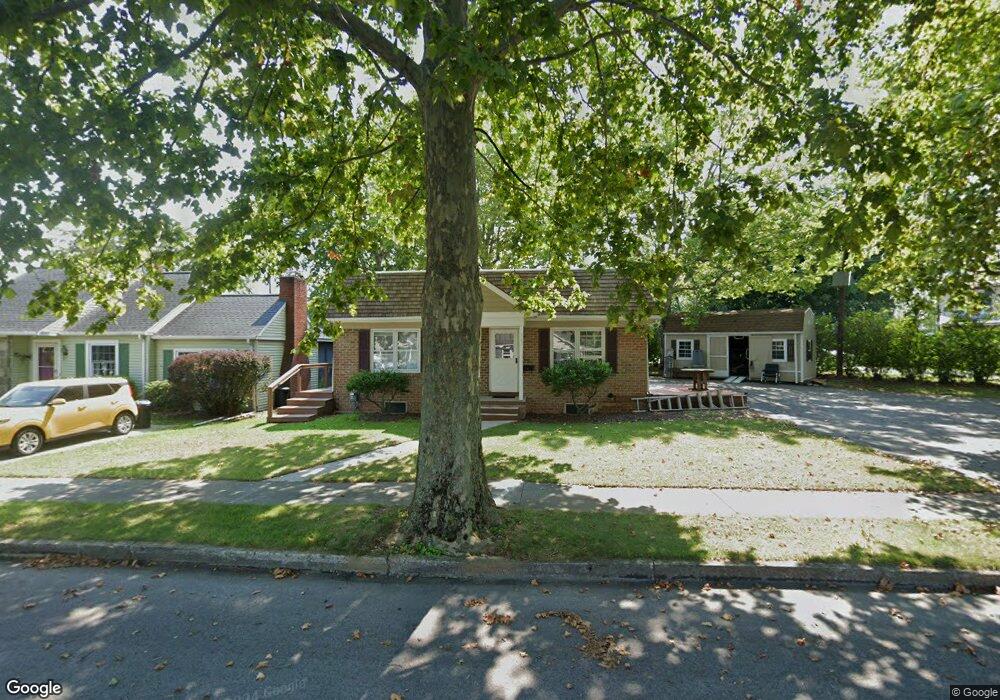 610 Prince St, Littlestown, PA 17340 - photo 1