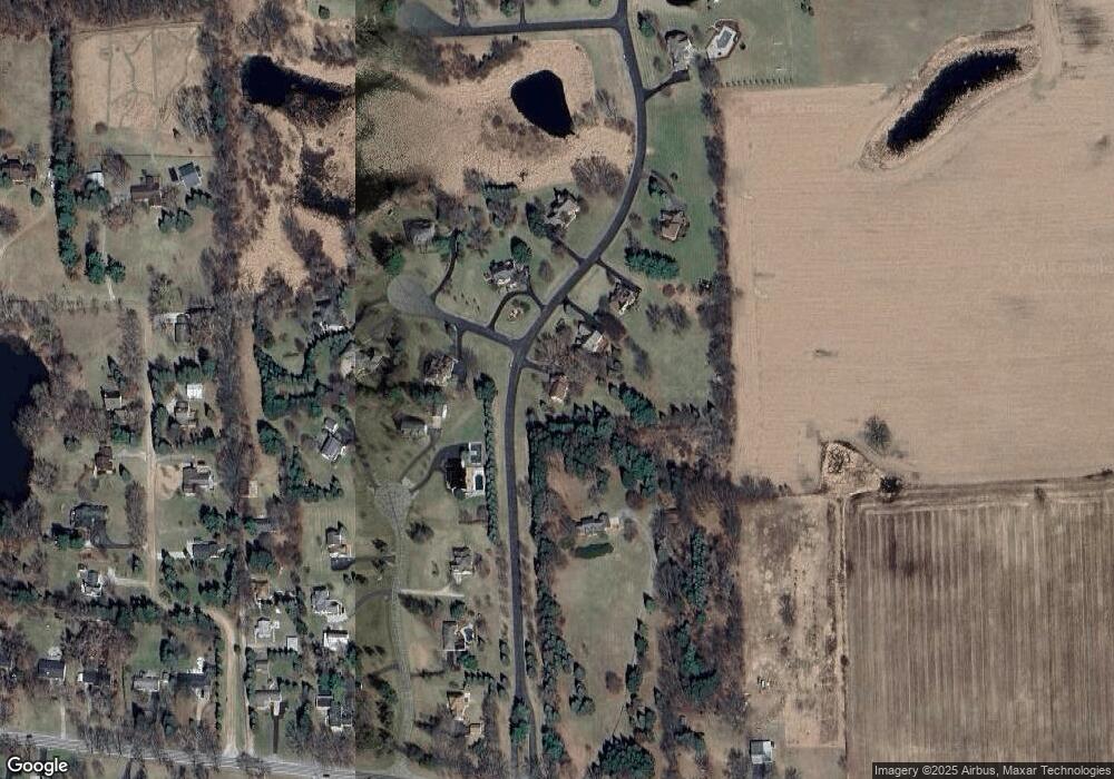 362 Upland Hills Dr, Chelsea, MI 48118 - photo 1