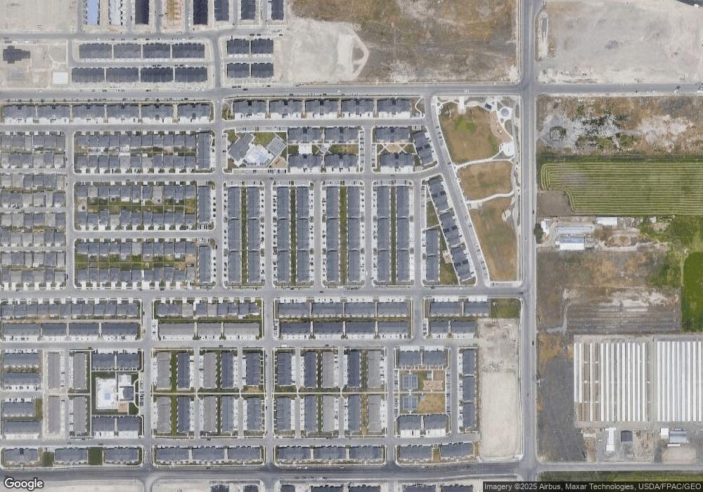 1741 N 3720 W unit 1010, Lehi, UT 84043 - photo 1