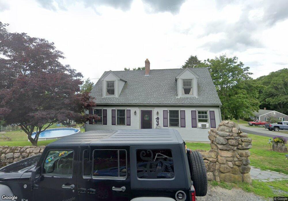 3 Randall Rd, Mattapoisett, MA 02739 - photo 1