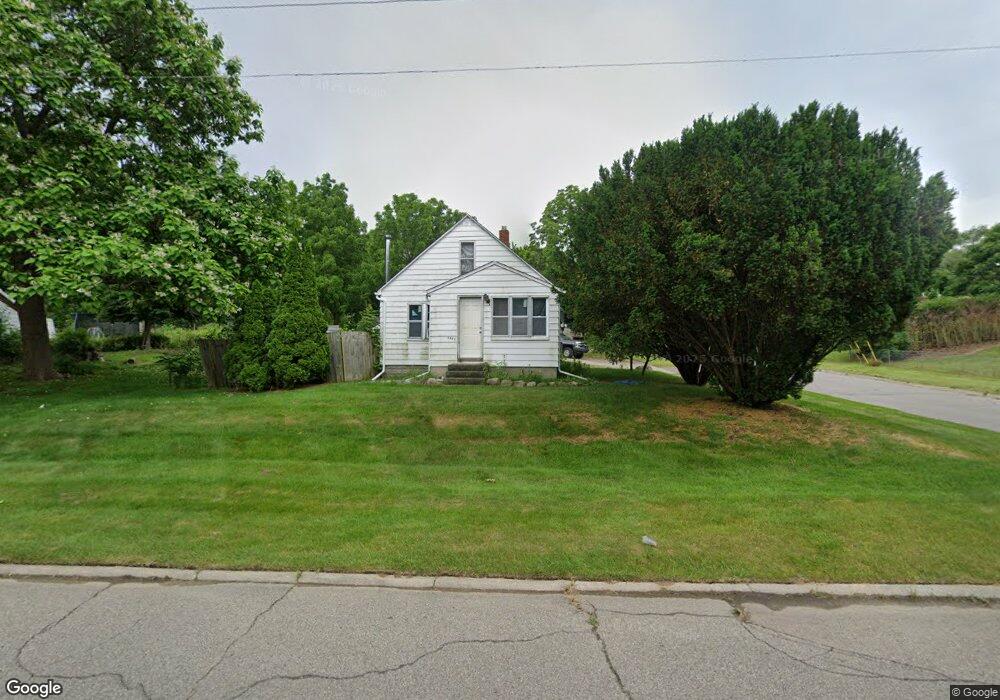 2902 Carr St, Flint, MI 48506 - photo 1