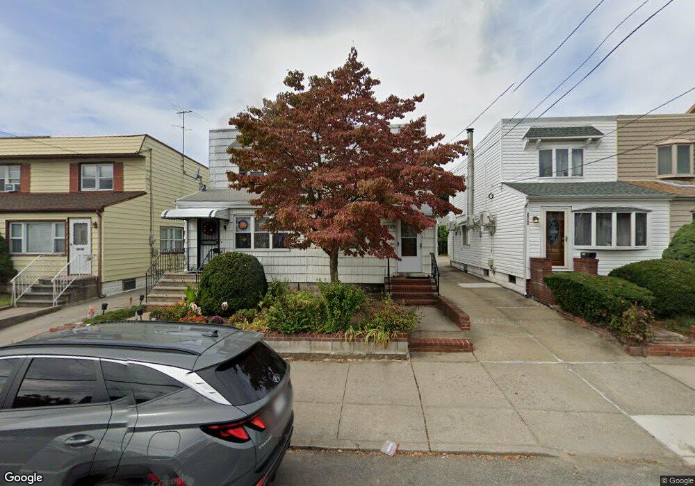 20107 33rd Ave, Bayside, NY 11361 - photo 1