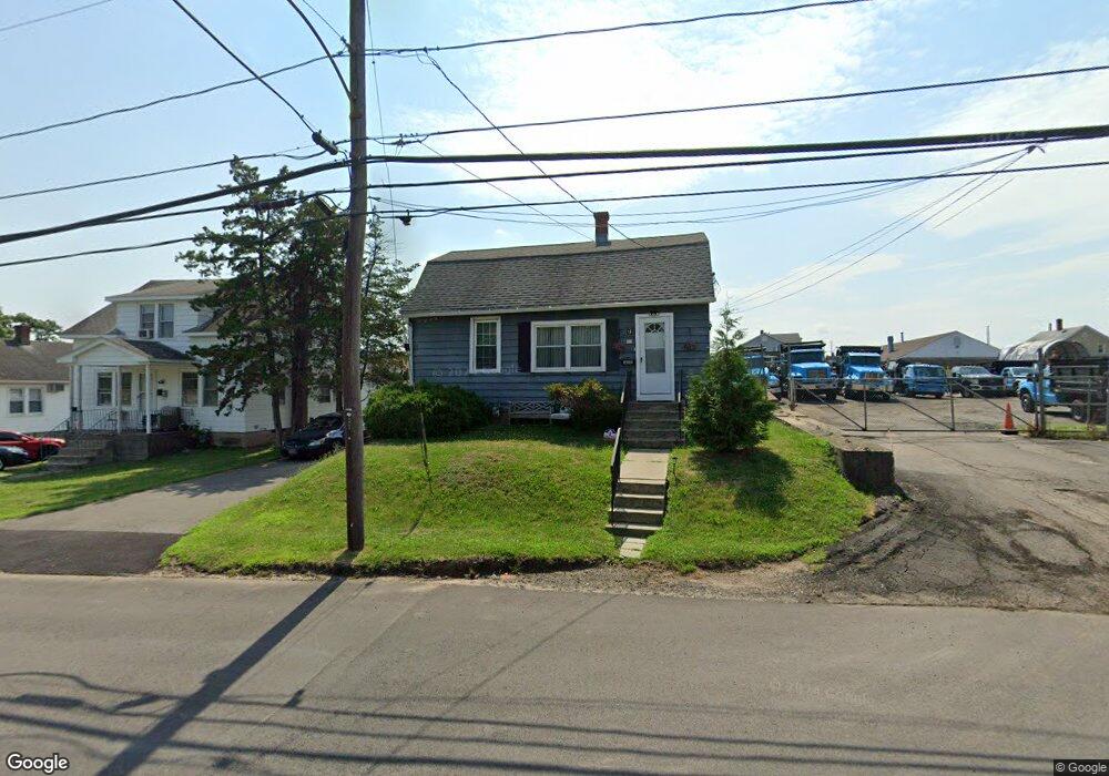 91 Reed Ave, West Hartford, CT 06110 - photo 1