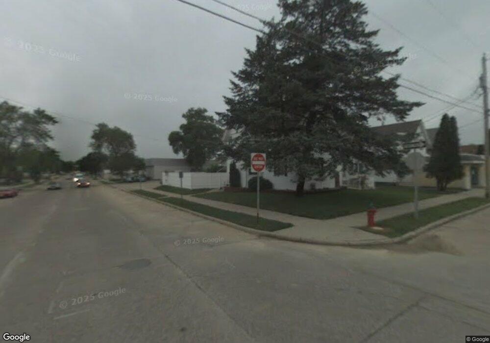 110 2nd St SW, Austin, MN 55912 - photo 1