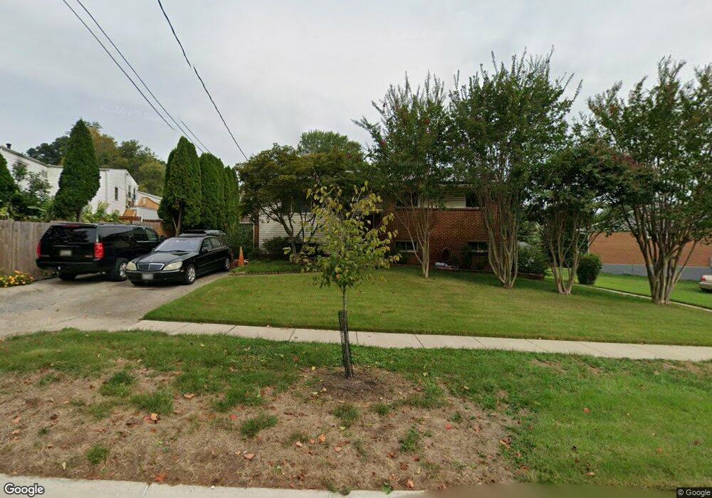 4203 Heathfield Rd, Rockville, MD 20853 - photo 1