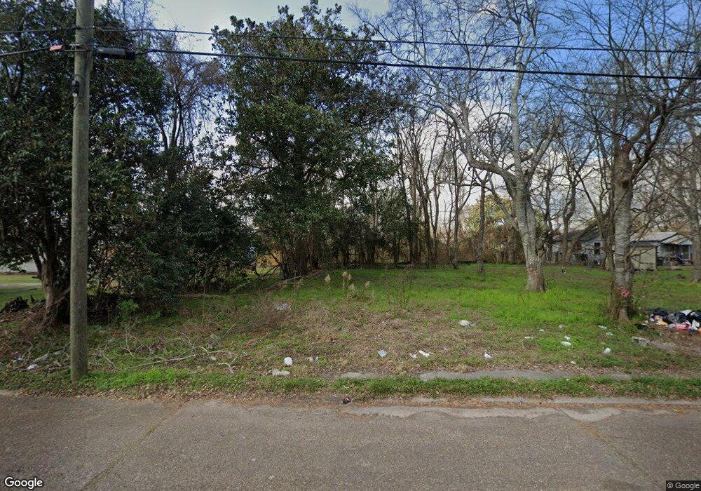 203 Hortense St, New Iberia, LA 70563 - photo 1