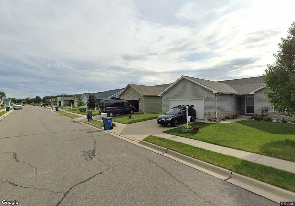 215 Allison Ln, La Porte, IN 46350 - photo 1