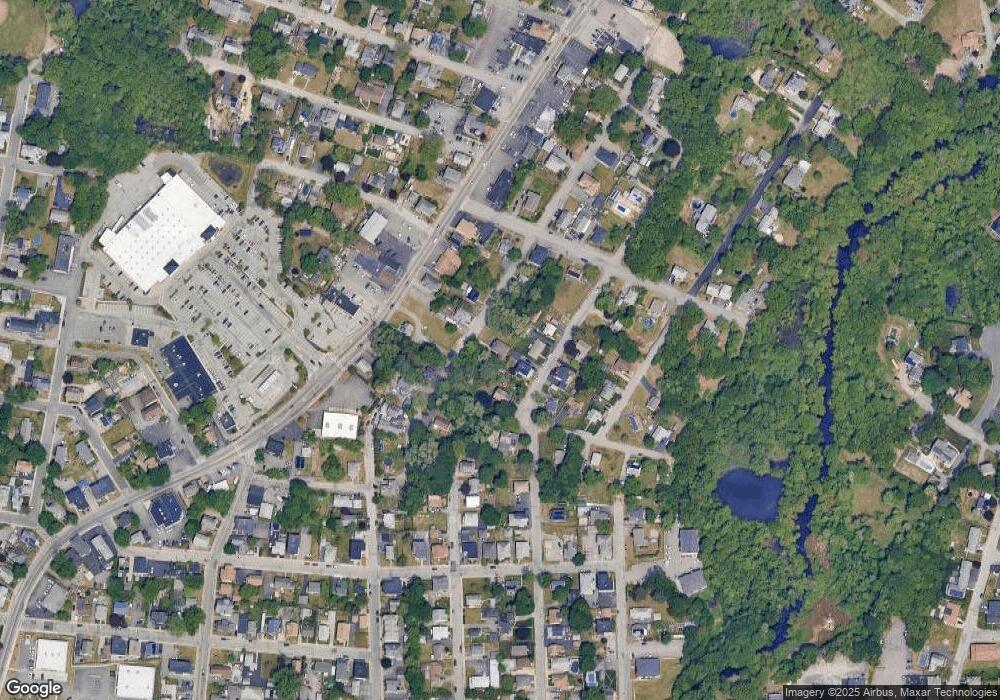 11 Trenton St unit 11 Trenton Street 2n, Bellingham, MA 02019 - photo 1