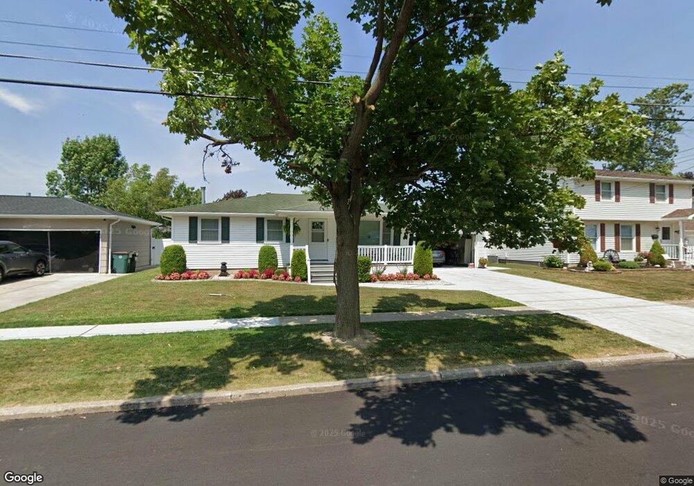 864 Castlebar Dr, North Tonawanda, NY 14120 - photo 1