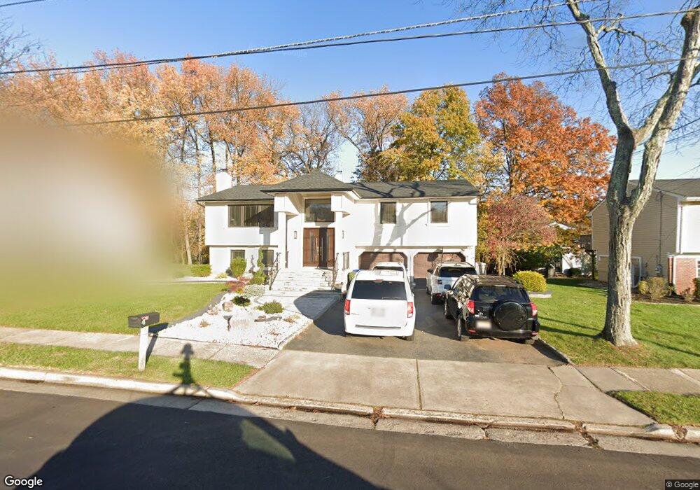 4 Falcon Dr, Edison, NJ 08820 - photo 1