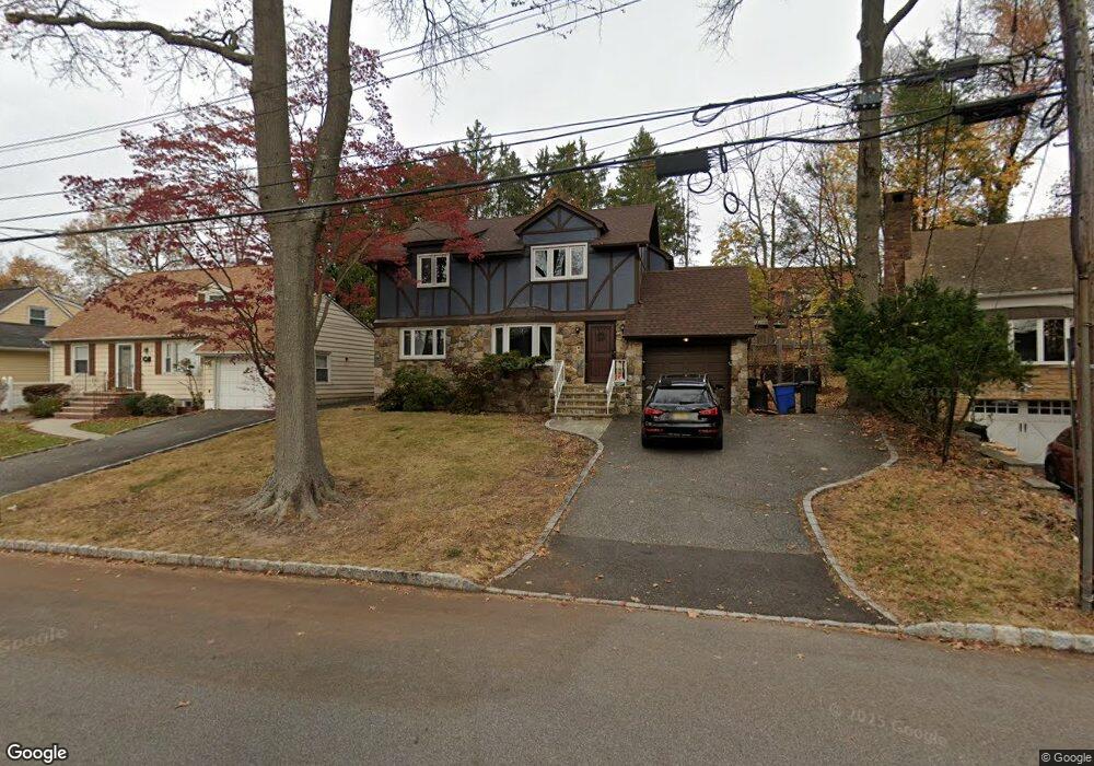 16 Seaman Rd, West Orange, NJ 07052 - photo 1